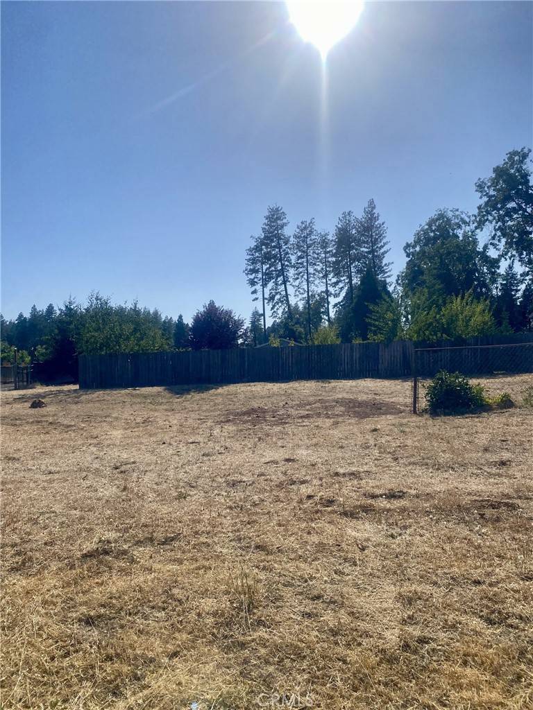 Paradise, CA 95969,7057 Clark RD