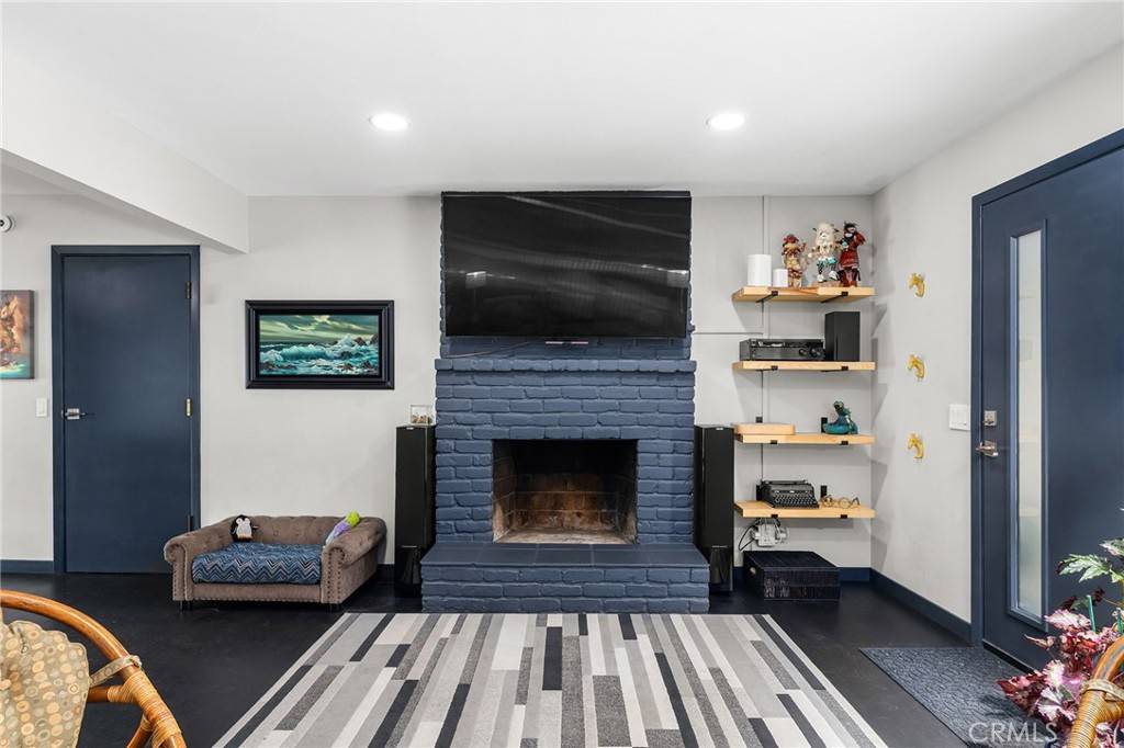 Chico, CA 95926,9 Montclair DR