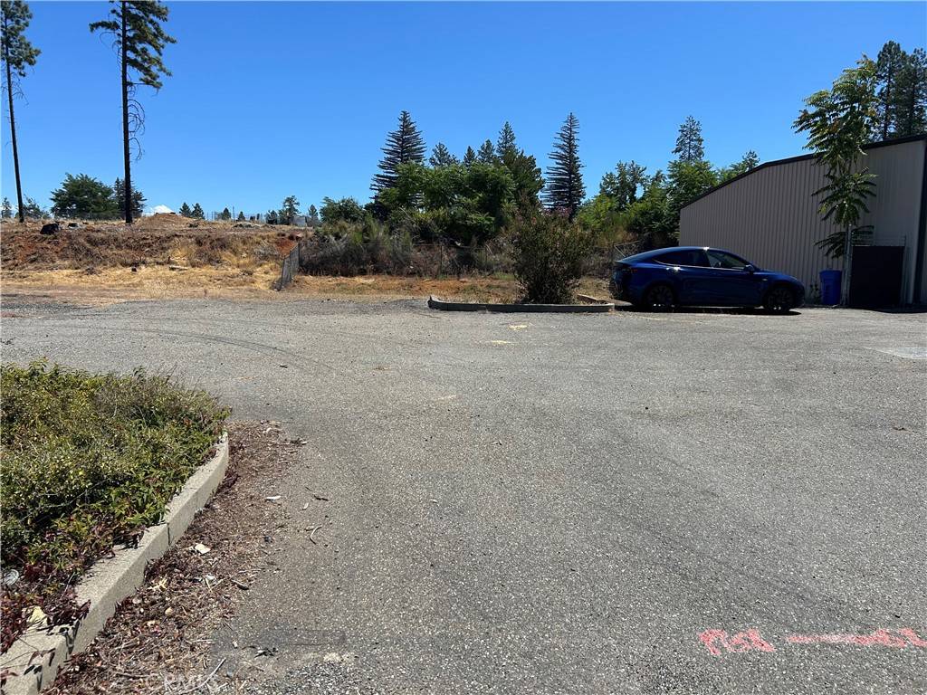 Paradise, CA 95969,6166 Center ST
