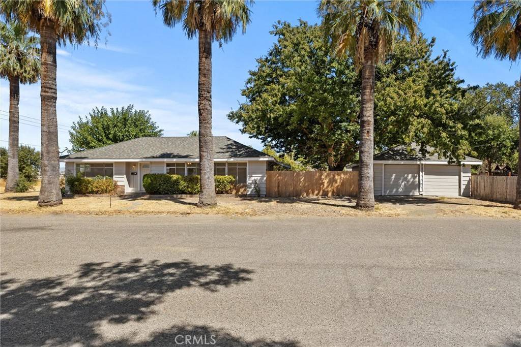 Corning, CA 96021,305 5TH ST
