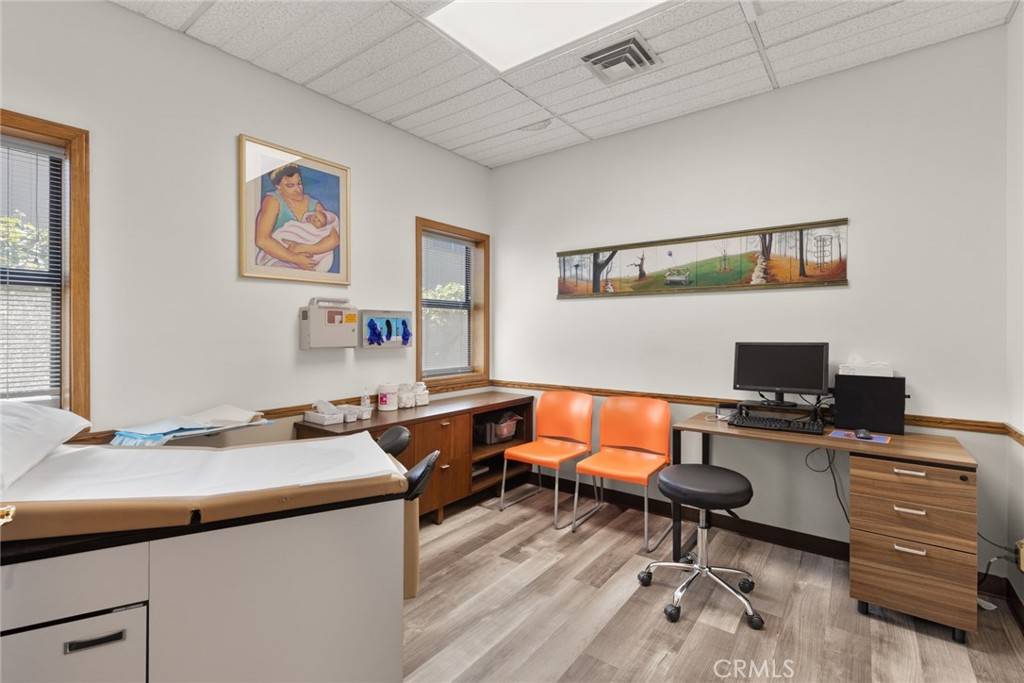 Chico, CA 95926,383 Connors CT #F