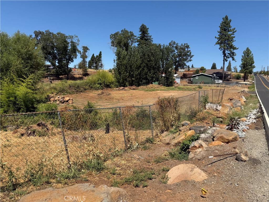 Paradise, CA 95969,5493 Foster RD