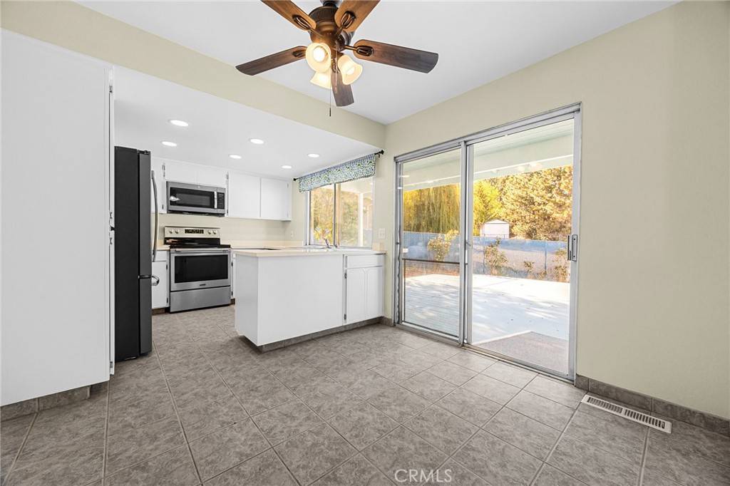 Oroville, CA 95966,3 Stallion CT