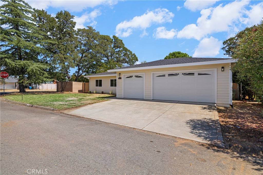 Oroville, CA 95966,498 Silver Leaf DR