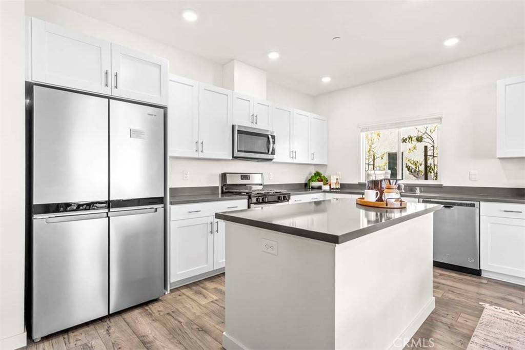 Chico, CA 95928,964 Pico PL