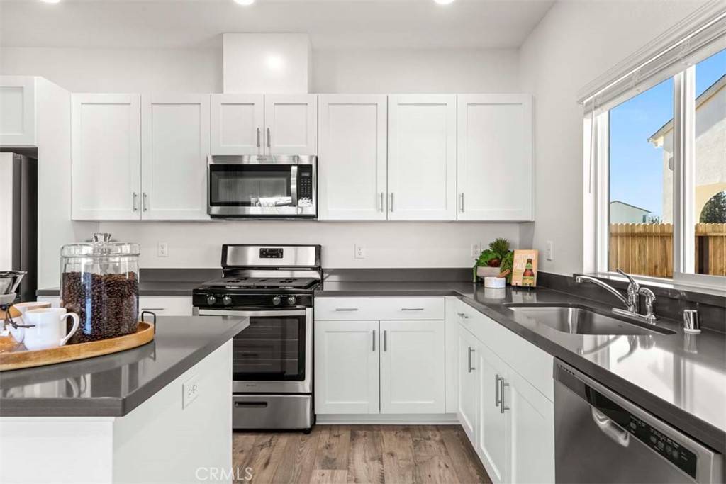Chico, CA 95928,976 Pico PL
