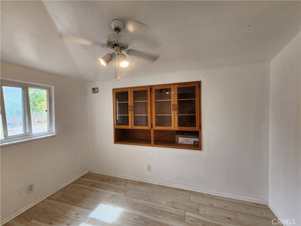 Orland, CA 95963,512 EAST ST