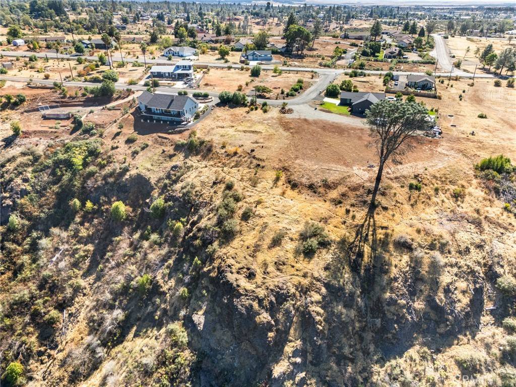 Paradise, CA 95969,5027 Russell DR