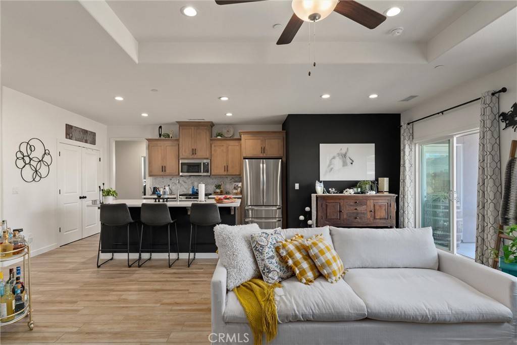 Chico, CA 95973,328 Gladstone Commons