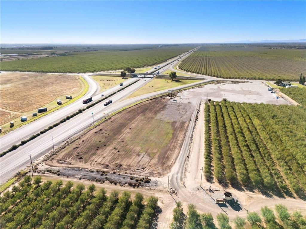 Orland, CA 95963,6412 County Road 27