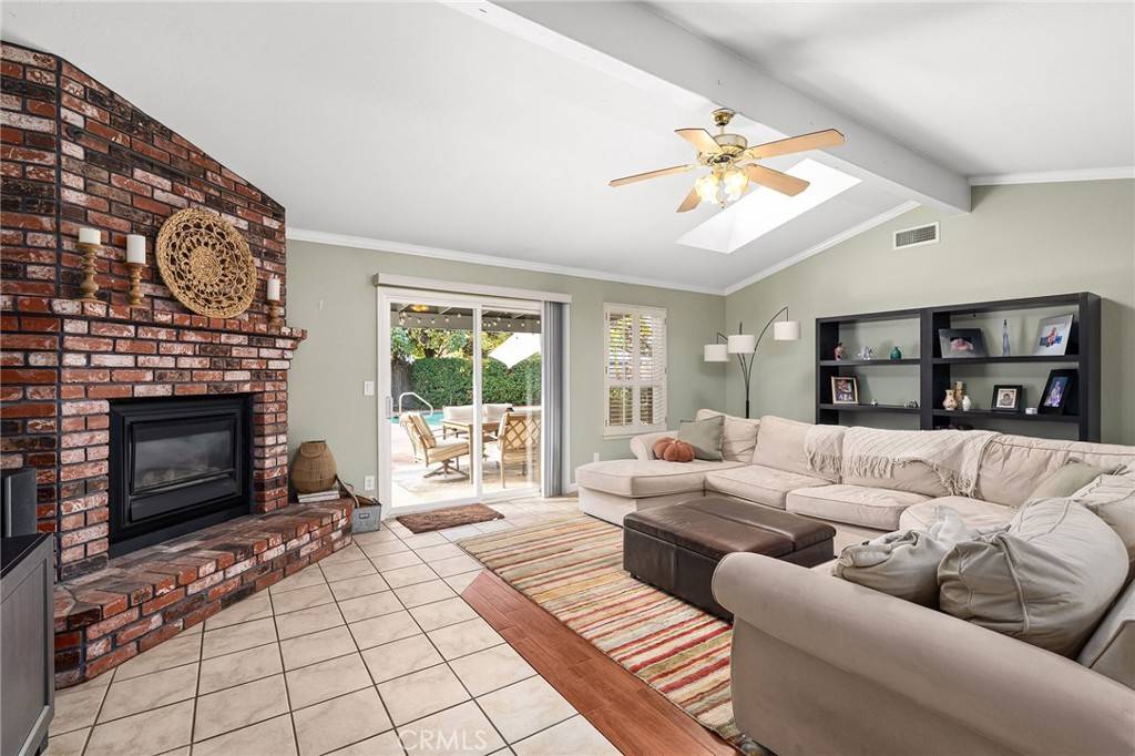 Chico, CA 95973,3167 Clear Lake DR