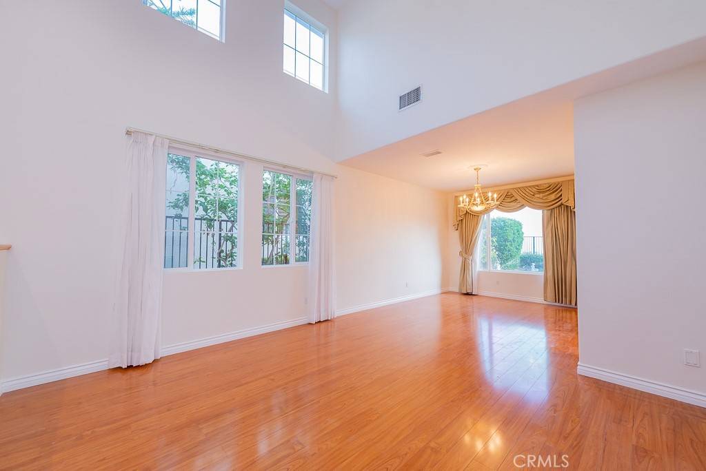 Porter Ranch, CA 91326,11378 Ferrara LN