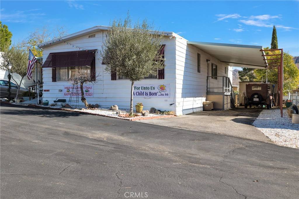 Acton, CA 93510,2451 Soledad Canyon RD #15