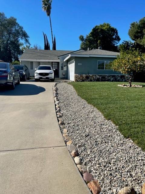 Northridge, CA 91324,8519 Yolanda AVE