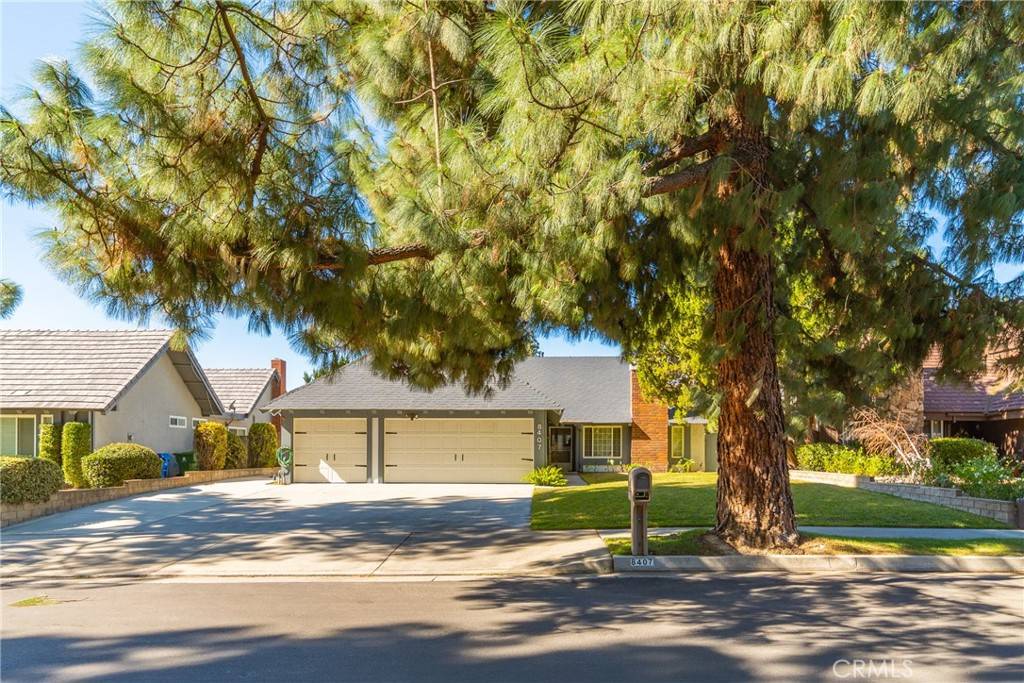 West Hills, CA 91304,8407 Sale AVE