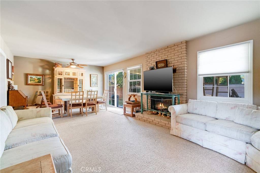 Chatsworth, CA 91311,21715 Hiawatha ST