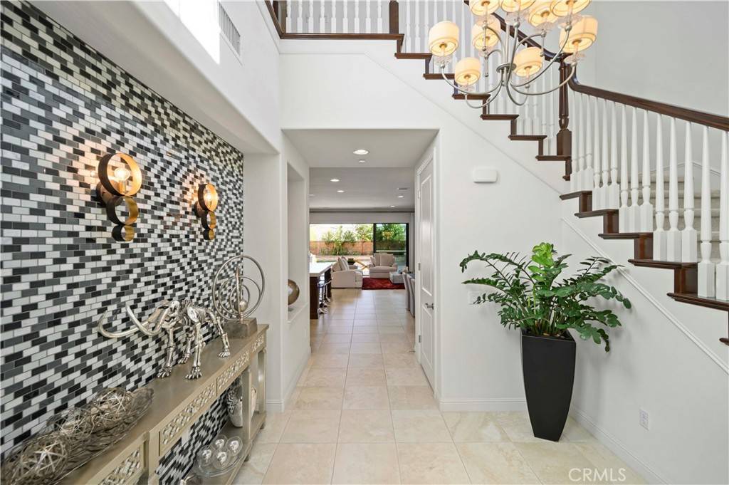 Porter Ranch, CA 91326,20504 W Esmerelda LN