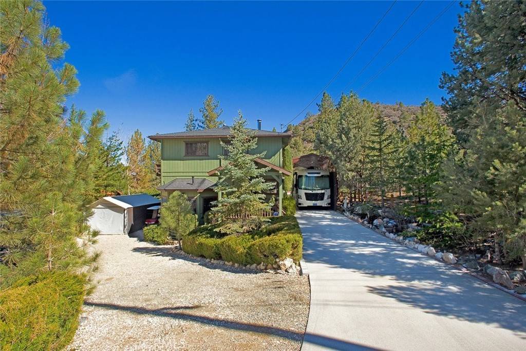 Pine Mountain Club, CA 93222,1704 Linden DR