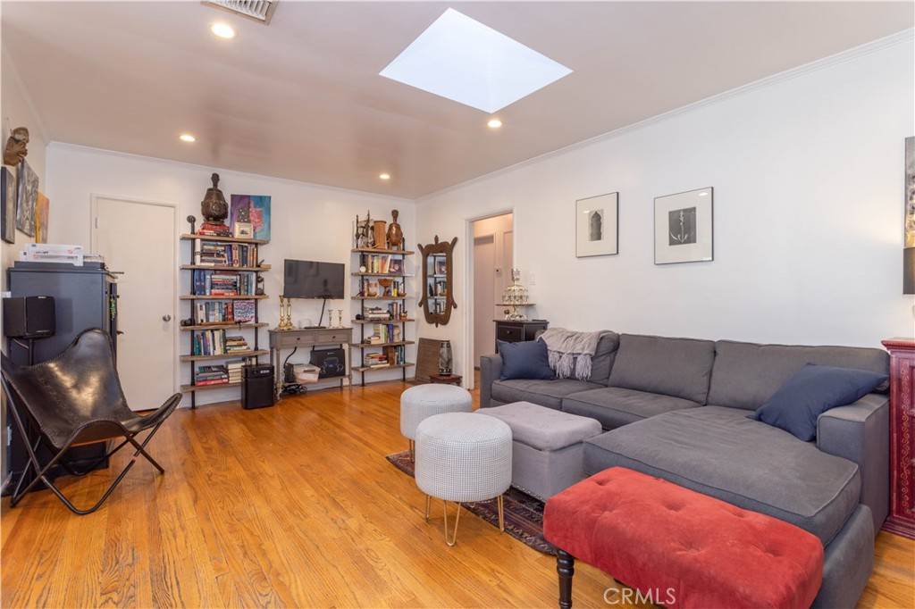 Granada Hills, CA 91344,17334 Tulsa ST