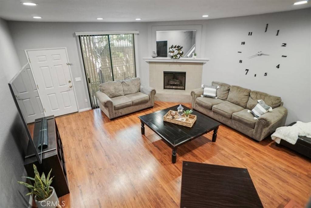 Chatsworth, CA 91311,10229 Variel AVE #9