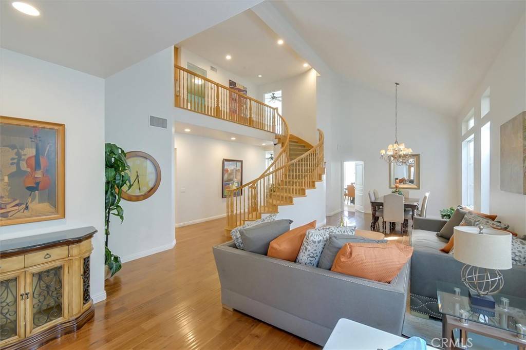 Porter Ranch, CA 91326,19824 Mariposa Pines WAY