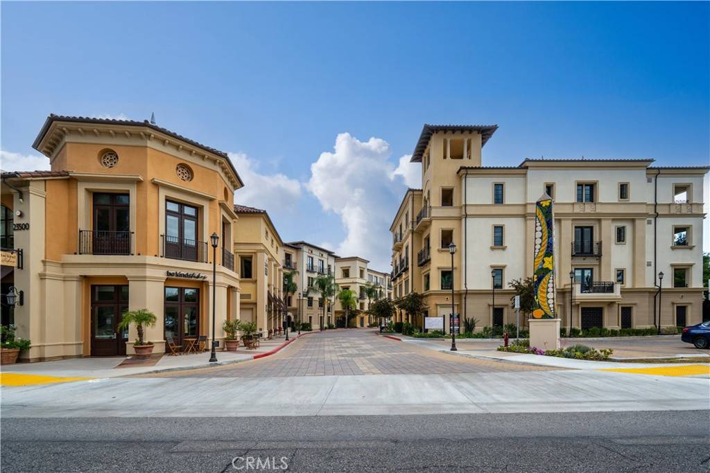 Calabasas, CA 91302,23500 Park Sorrento #H21