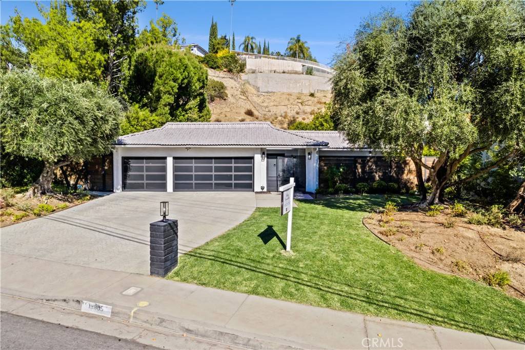 Tarzana, CA 91356,19605 Rosita ST