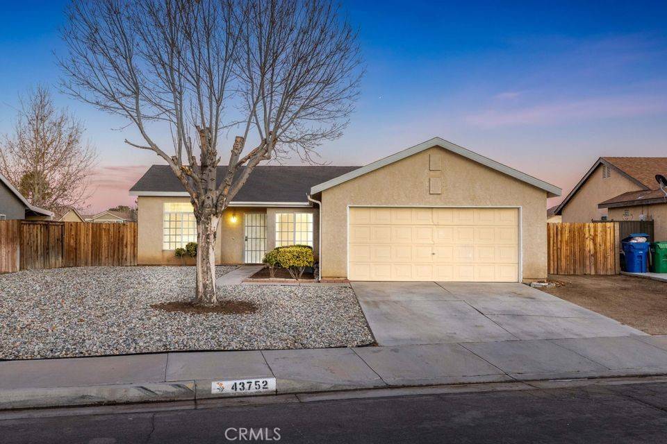 Lancaster, CA 93535,43752 Tranquility CT