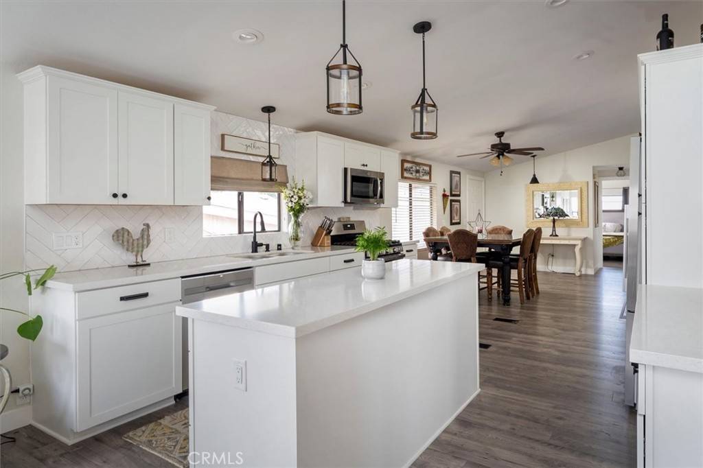 Acton, CA 93510,33105 Santiago RD #151