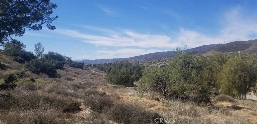 Agua Dulce, CA 91350,0 Sierra HWY