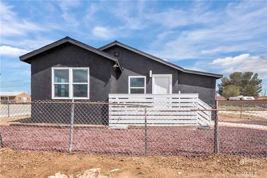 Mojave, CA 93501,15670 L ST