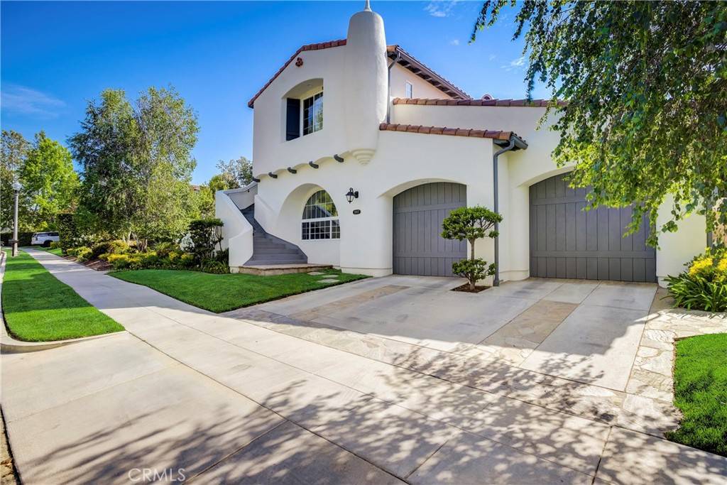 Valencia, CA 91355,26907 Woodlands DR