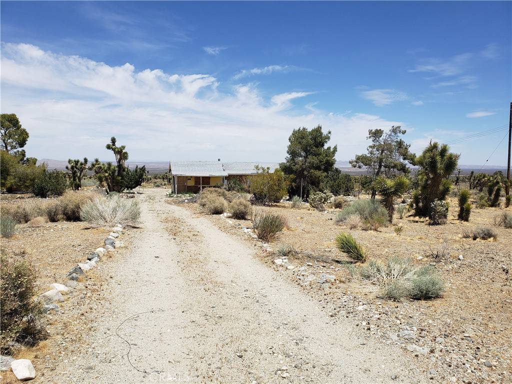 Llano, CA 93544,20649 E Avenue Y