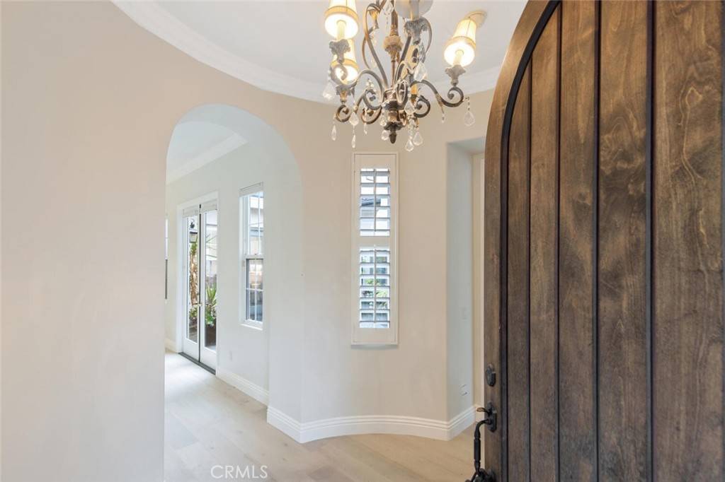 Valencia, CA 91355,24715 Tiburon ST
