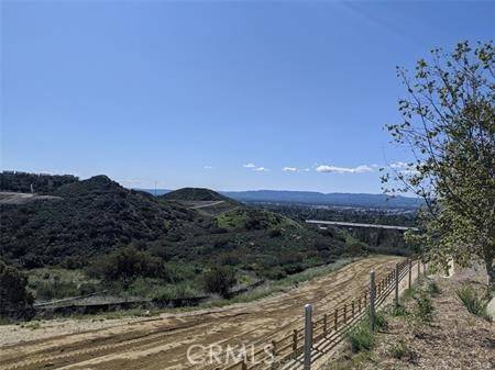 Chatsworth, CA 91311,17 COYA TRL