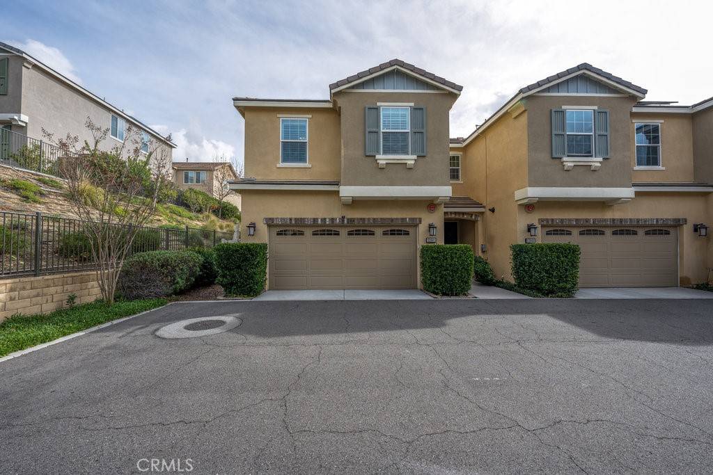 Saugus, CA 91350,22091 Barrington WAY