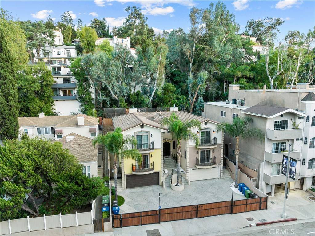 Los Angeles, CA 90068,3300 Barham BLVD #101
