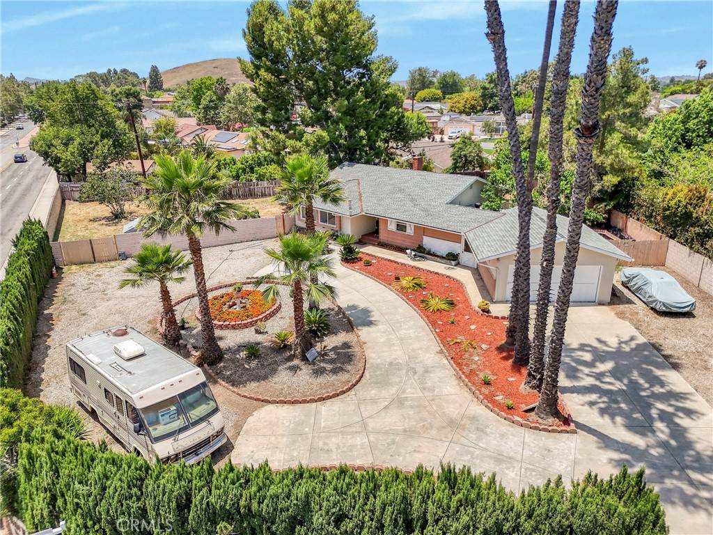 Thousand Oaks, CA 91360,1633 Montgomery RD
