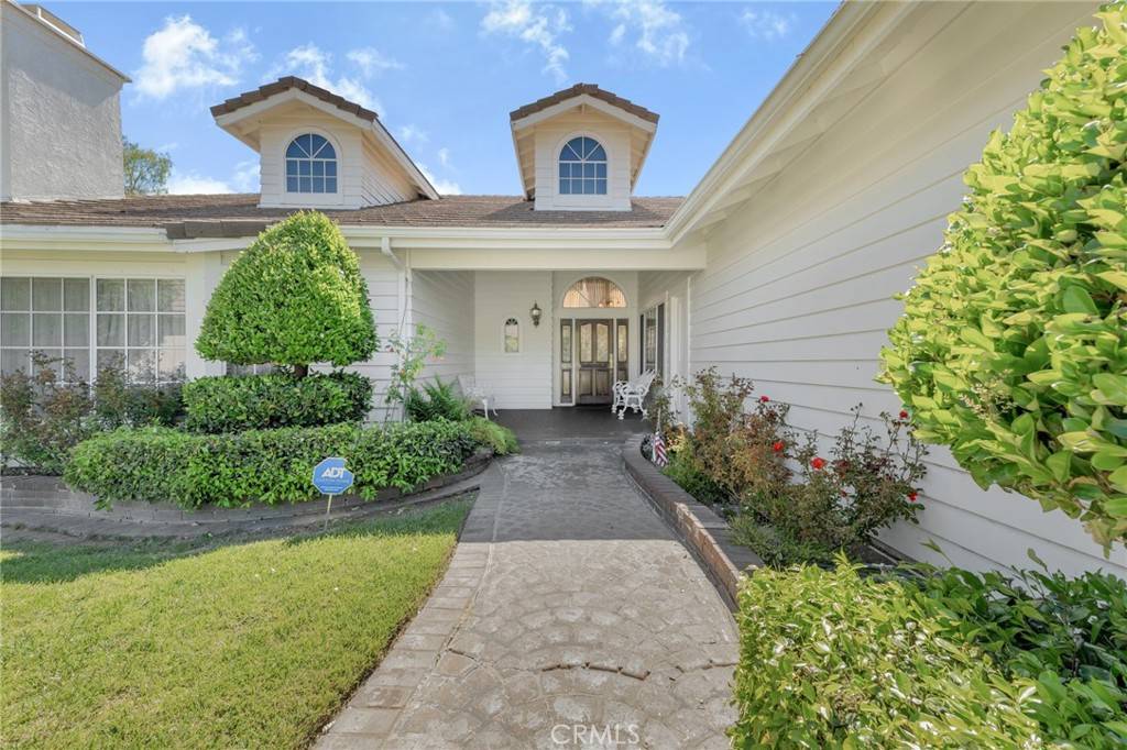 Agoura Hills, CA 91301,5701 Green Meadow