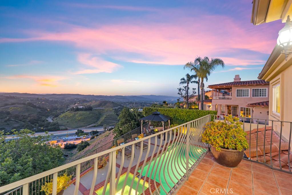 Calabasas, CA 91302,24351 Park Granada