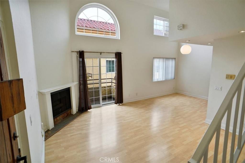 North Hollywood, CA 91601,5102 Tujunga AVE #15