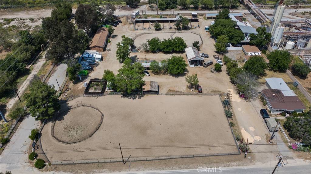 Newhall, CA 91321,20821 Placerita Canyon RD