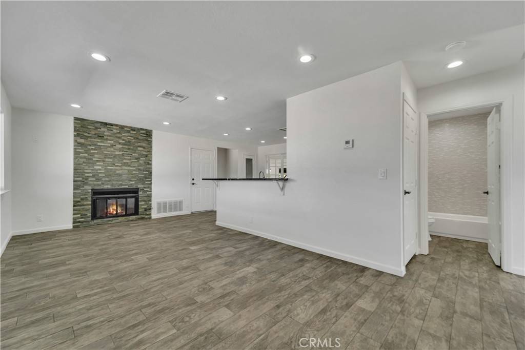 Littlerock, CA 93543,11341 E Avenue R2