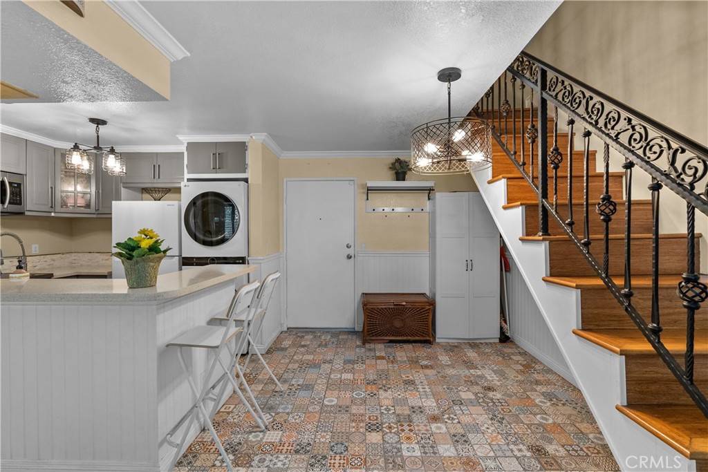Paramount, CA 90723,15000 Downey AVE #231