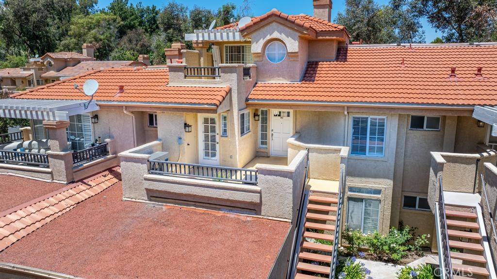 Valencia, CA 91355,25869 Mcbean #80
