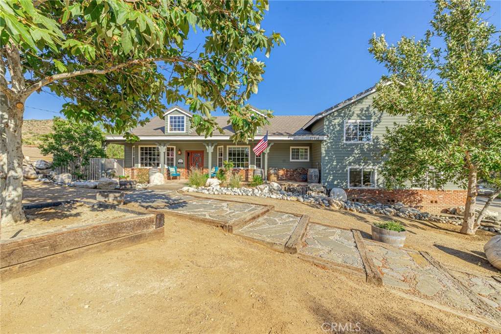 Agua Dulce, CA 93510,32708 Big Springs RD