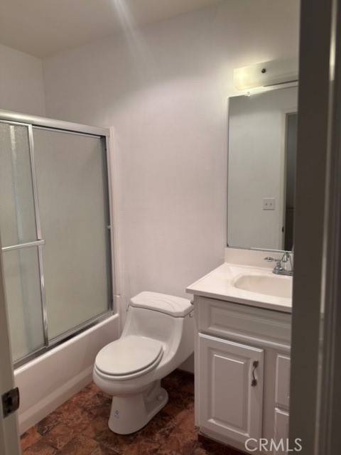 Newhall, CA 91321,26351 Oak Plain DR #D