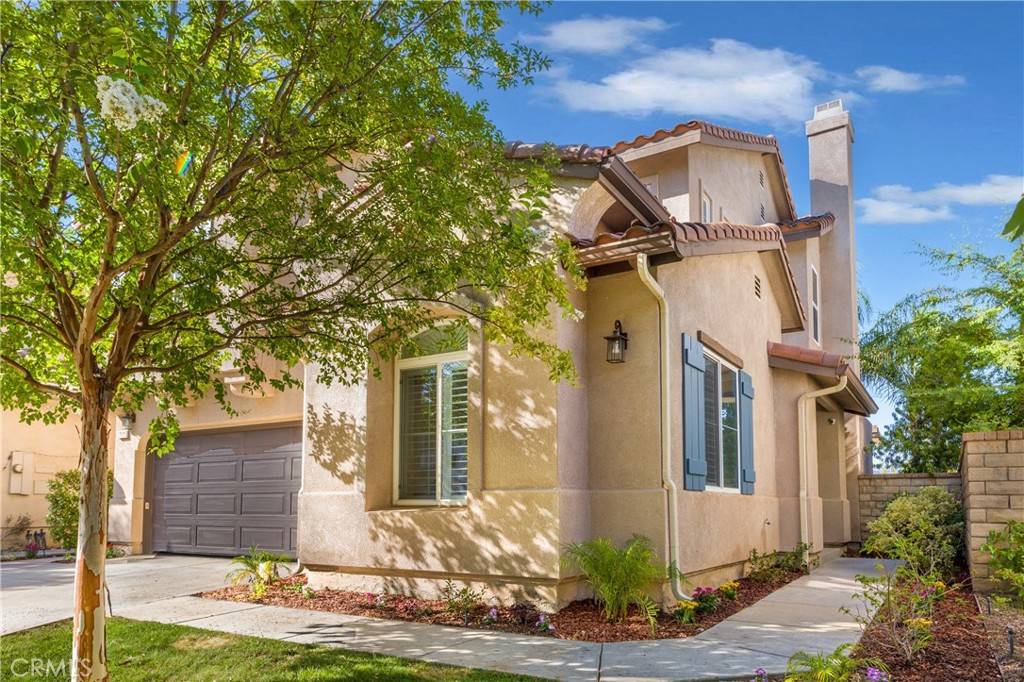 Valencia, CA 91355,27979 Alta Vista Avenue