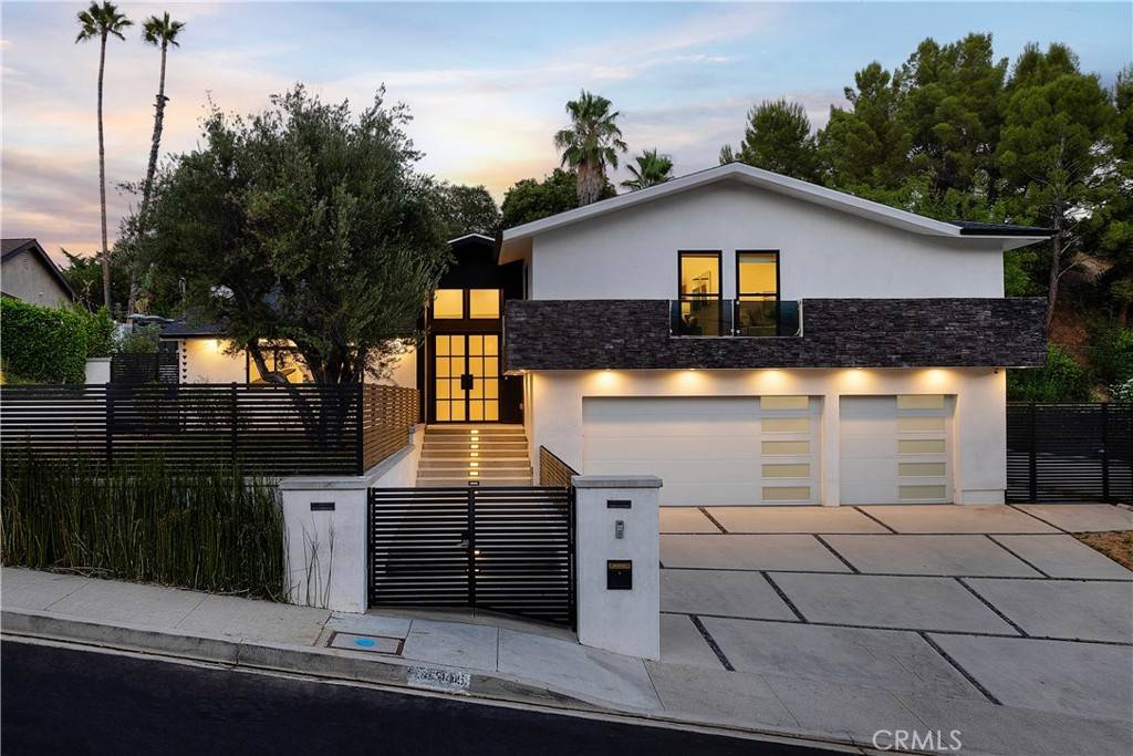 Tarzana, CA 91356,4546 Conchita WAY