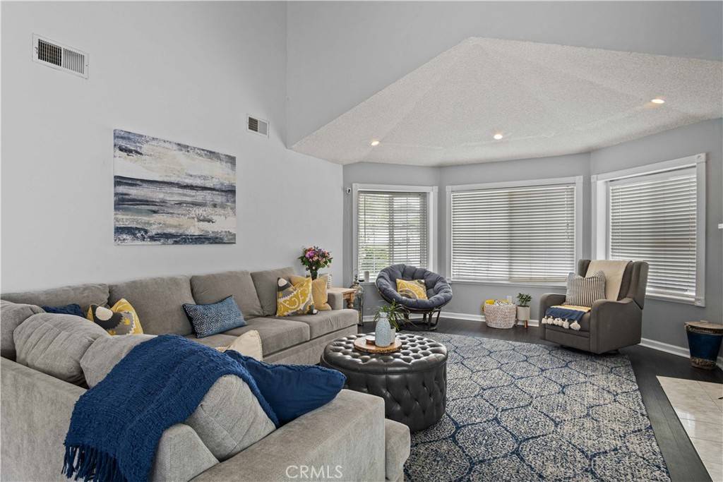 Simi Valley, CA 93063,2531 Radford CT
